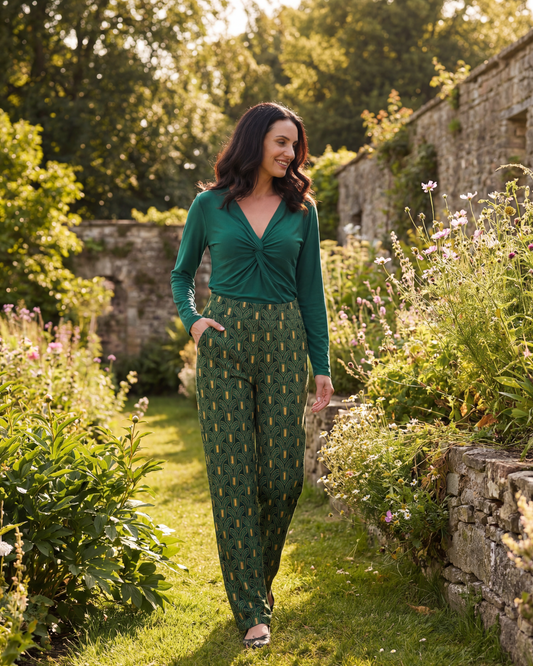 Priya | Women's Printed Straight-Leg pants